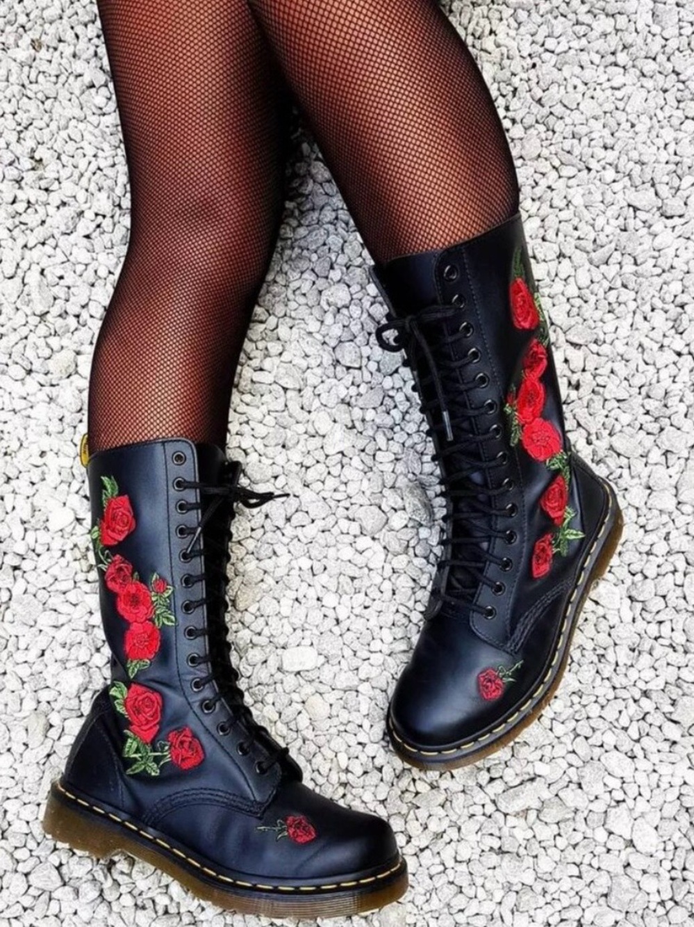 Dr.Martens Vonda 1914 Embroidered Rose Combat Boot - Picture 6 of 12